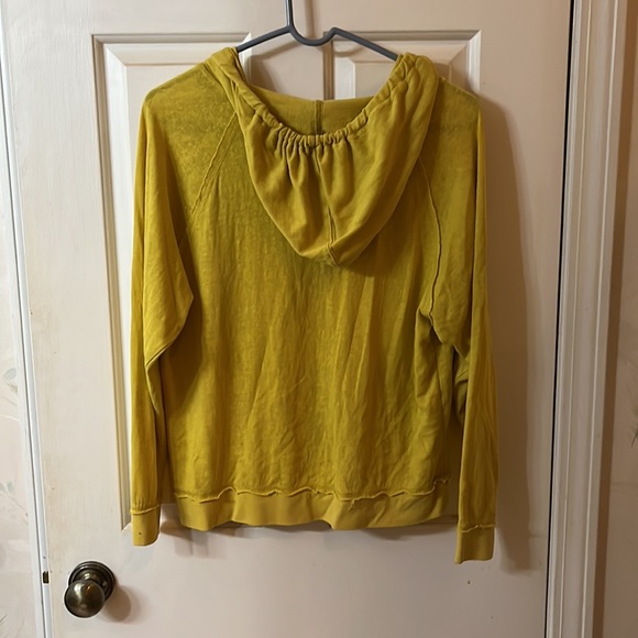 Simply love Syria top - Picture 2 of 6